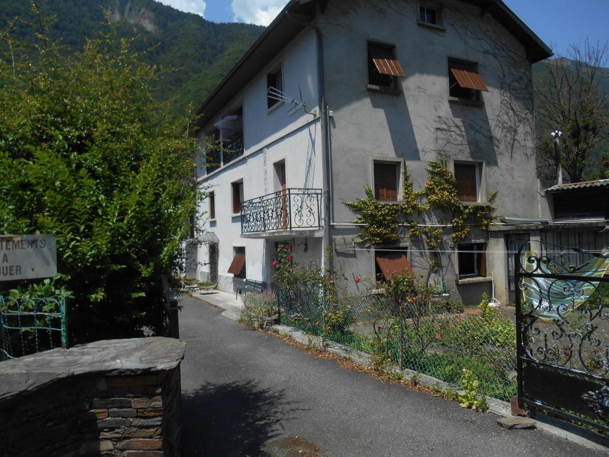 Appartement Vallee De Luchon Salles-et-Pratviel Exterior photo